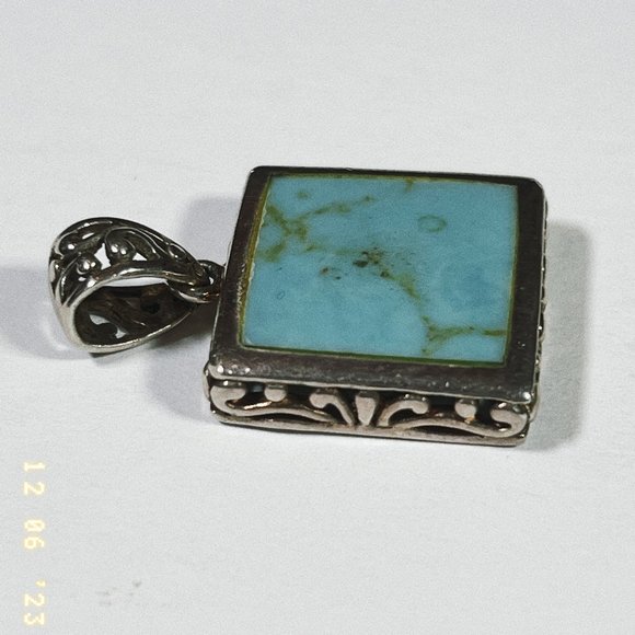 NEW TURQUOISE SILVER PENDANT- 925 Sterling Silver Import from India - Picture 1 of 8